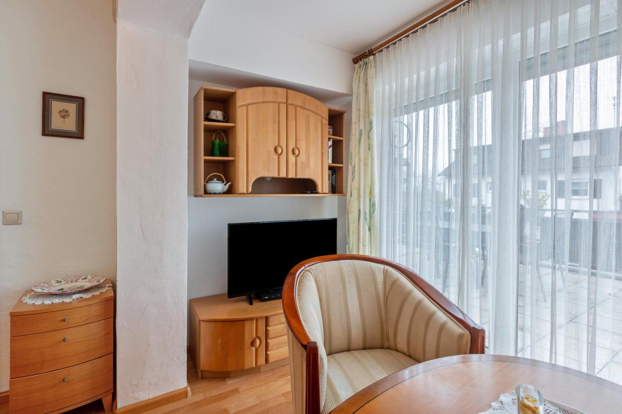 Apartments Am Schwarzwaelder Hof Бад-Беллінген Екстер'єр фото